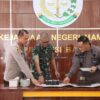 Kejutan Manis di Hari Lahir Kejaksaan RI Ke-81, Kapolresta Mamuju dan Dandim 1418 Kompak Kunjungi Kajari Mamuju