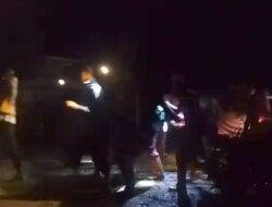 Warga Tandu Jenazah 20 KM, Harapan untuk Pembangunan Ruas Jalan Poros Salutambung-urekang Kembali Disuarakan