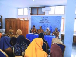 Kadis Kominfo Majene Gelar Rapat Internal Perdana: Tekankan Kekompakan dan Evaluasi Kinerja Non-ASN