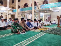 Kasi Intel Kejari Majene Hadiri Doa dan Dzikir Akhir Tahun di Masjid Abrar