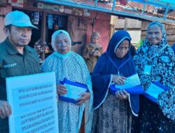 DTPHP Sulbar Bersama Mitra Salurkan Bantuan Rp30,58 Juta untuk Korban Kebakaran di Desa Galung Tulu