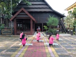 Semangat Berkarya di Bulan Ramadan, Anjungan Sulbar Tetap Latihan untuk Soul of Youth di TMII