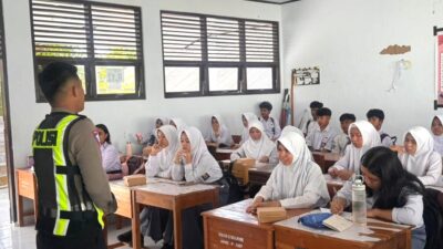 Sat Lantas Polres Majene Gencarkan Edukasi Lalu Lintas di SMA Negeri 3, Pelajar Diajak Jadi Pelopor Keselamatan