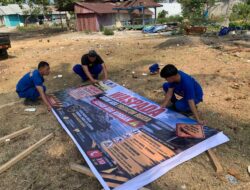 Sat Polairud Polres Mateng Pasang Banner Bahaya Buaya, Warga Pesisir Diminta Waspada