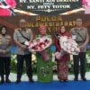 Penuh Haru! Ny. Santi Adi Deriyan Berpamitan, Ny. Fety Totok Resmi Jadi Ibu Asuh Polwan Polda Sulbar
